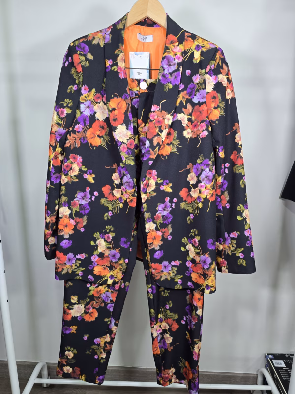 Traje Primavera - Imagen 4